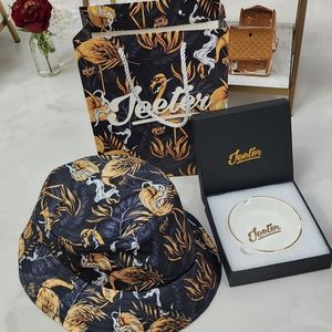2 Jeeter Duo Golden Summer Unisex Satin Bucket Hat S/M & Ashtray